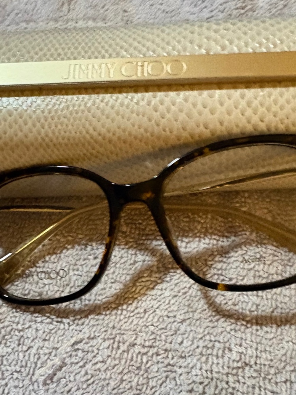 Eyeglasses